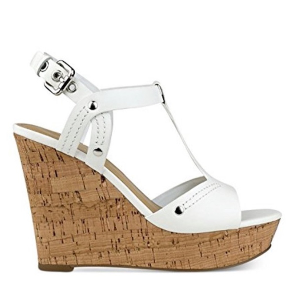 MARC FISHER HELMA Wedge Open Toe Platform Sandals White T-Straps Size 10